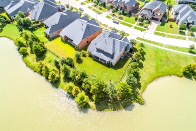 27618 Lakeway Trail Ln, Fulshear, TX 77441 - photo 3