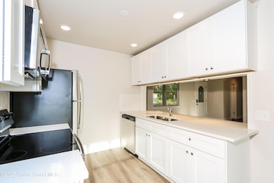 2118 Trillo Rd SE, Palm Bay, FL 32909 - photo 7