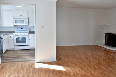 22931 Nadine Cir unit A, Torrance, CA 90505 - photo 4