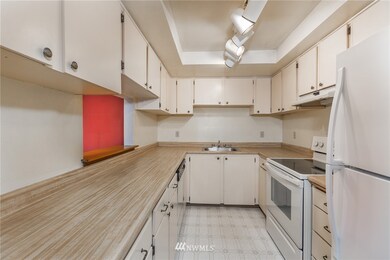 22700 28th Ave S unit 102, Des Moines, WA 98198 - photo 4