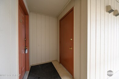 Entry & Storage