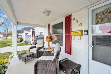 670 S Vine St, Seymour, IN 47274 - photo 3