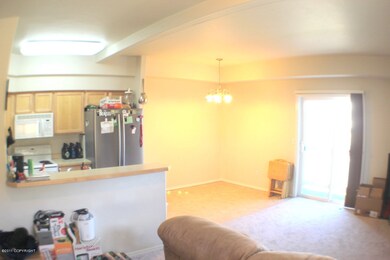 Living room/kitchen