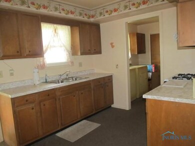 1884 N Genoa Clay Center Rd, Genoa, OH 43430 - photo 7