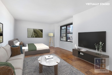 Seward Park Housing unit H1602, New York, NY 10002 - photo 5