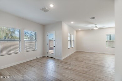 SV Lot #28 Dining Room-1 (1)