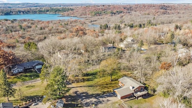 889 Aspen View Cir, Hudson, WI 54016 - photo 2