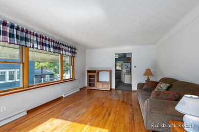 1355 Edith Ave NE, Grand Rapids, MI 49505 - photo 6