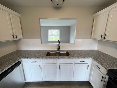 26518 W Deer Path, Channahon, IL 60410 - photo 6