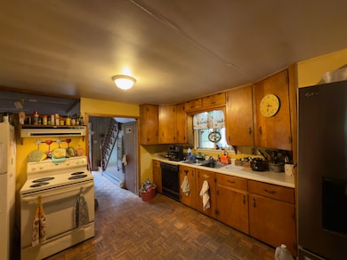 58 Hemlock Ln, Berlin, NH 03570 - photo 6