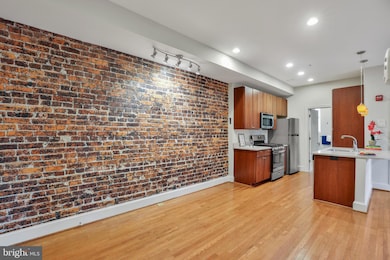 304 Q St NW unit 3, Washington, DC 20001 - photo 3