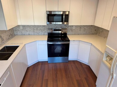 4710 SW 67th Ave unit H3, Miami, FL 33155 - photo 3