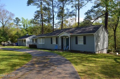 1807WaverlandDr (2)