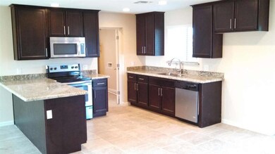 New Kitchen!
