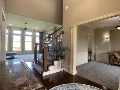 1716 SW Napa Valley Dr, Lees Summit, MO 64082 - photo 2