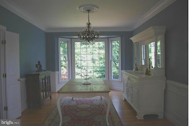 1924 Poole Ln, McLean, VA 22101 - photo 3