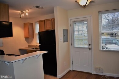 6972 Hawthorne St, Hyattsville, MD 20785 - photo 7