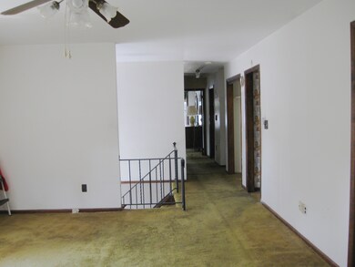 Main Level 2