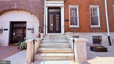 1008 20 Spruce St unit 1016B, Philadelphia, PA 19107 - photo 2