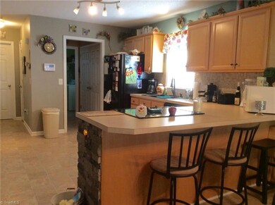 1857 Saddlewood Ct, Asheboro, NC 27203 - photo 6