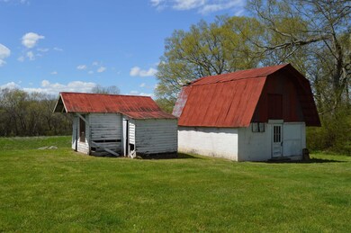 120 Pickle St, Shelbyville, TN 37160 - photo 6