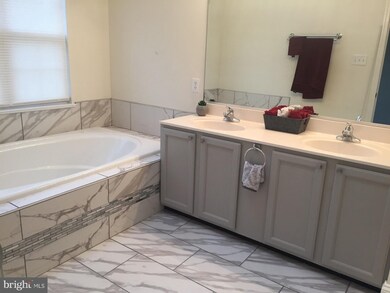 6207 Deep Earth Ln, Columbia, MD 21045 - photo 6