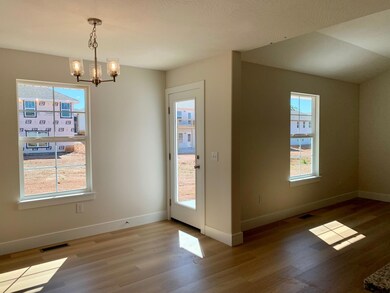 849 E Acacia