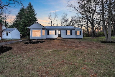 1200 Allison Ln, Pulaski, VA 24301 - photo 2