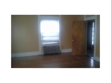 875 Newport Ave, Pawtucket, RI 02861 - photo 5