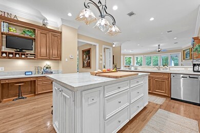 1122 Bayou Island Dr, Houston, TX 77063 - photo 5