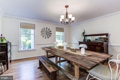 14945 Dumfries Rd, Manassas, VA 20112 - photo 6