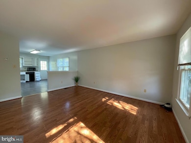 8729 36th Ave, College Park, MD 20740 - photo 6