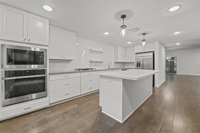 9043 Briar Forest Dr, Houston, TX 77024 - photo 5