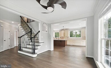 22082 Water Run Ct, Ashburn, VA 20148 - photo 4