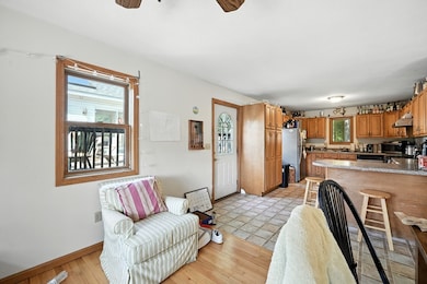 39 Valley Ln, Amherst, MA 01002 - photo 6