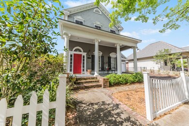 207WorthAve-8