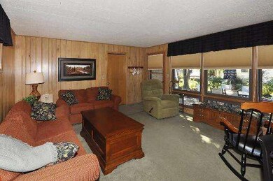 787 E Forest Ave, Des Plaines, IL 60018 - photo 4