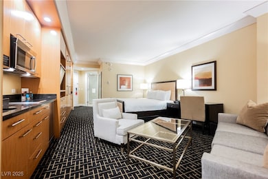 2000 N Fashion Show Dr unit 1623, Las Vegas, NV 89109 - photo 6