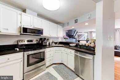 1763 Whisperhill Dr, Reston, VA 20194 - photo 5