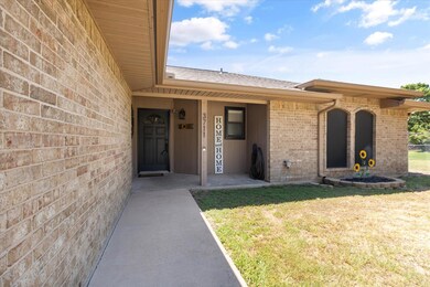 3711 Acorn Run, Granbury, TX 76049 - photo 2