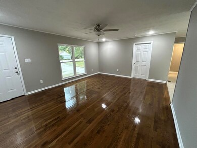 301 Michael St, Thomson, GA 30824 - photo 4