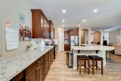 Entertainers dream! Sooo much Space!