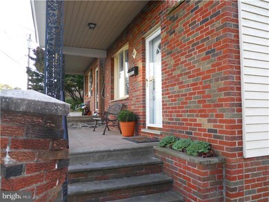 40 Highland Ave, Belmont Hills, PA 19004 - photo 3