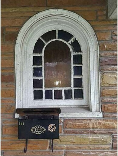 Exterior Front