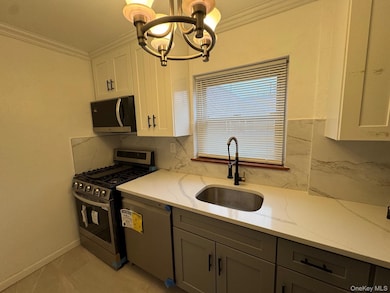 Tappan Manour Condominium unit N9, Tarrytown, NY 10591 - photo 4