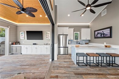 13749 Golden Palms Cir unit 48, Fort Myers, FL 33913 - photo 3