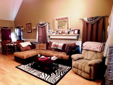 1205 Meadow Ln SE, Darien, GA 31305 - photo 2