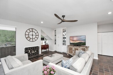 281 Litchfield Ln, Houston, TX 77024 - photo 6