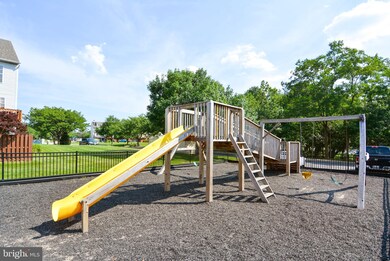 1385 Stoneleigh Ct, Stoney Beach, MD 21226 - photo 4