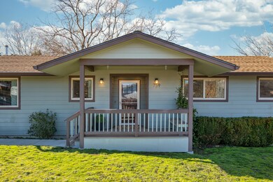 759NLaurelSt-005